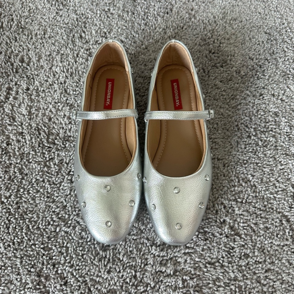 Unionbay Jeweled Mary Jane Flats